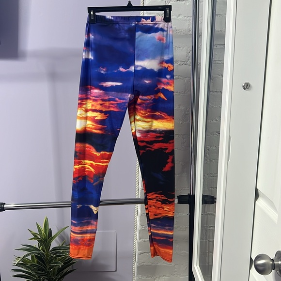 Sunset Leggings - Picture 3 of 3